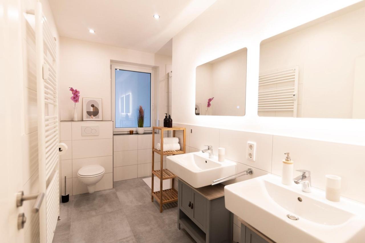 Peter Apartments - Premium Wohnung I 95Qm I 3 Schlafzimmer I Grosses Bad I Kueche I Wohnzimmer I Tv Fulda Exteriör bild