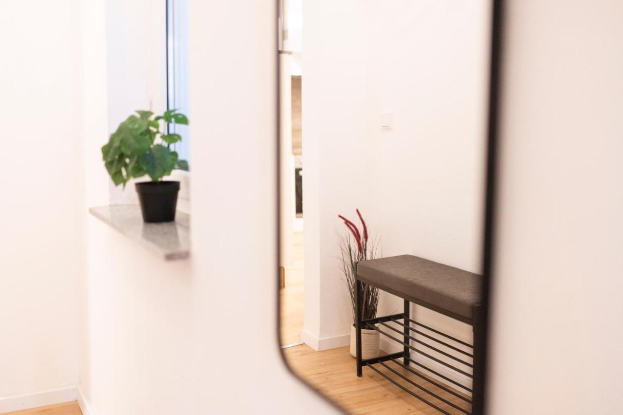 Peter Apartments - Premium Wohnung I 95Qm I 3 Schlafzimmer I Grosses Bad I Kueche I Wohnzimmer I Tv Fulda Exteriör bild