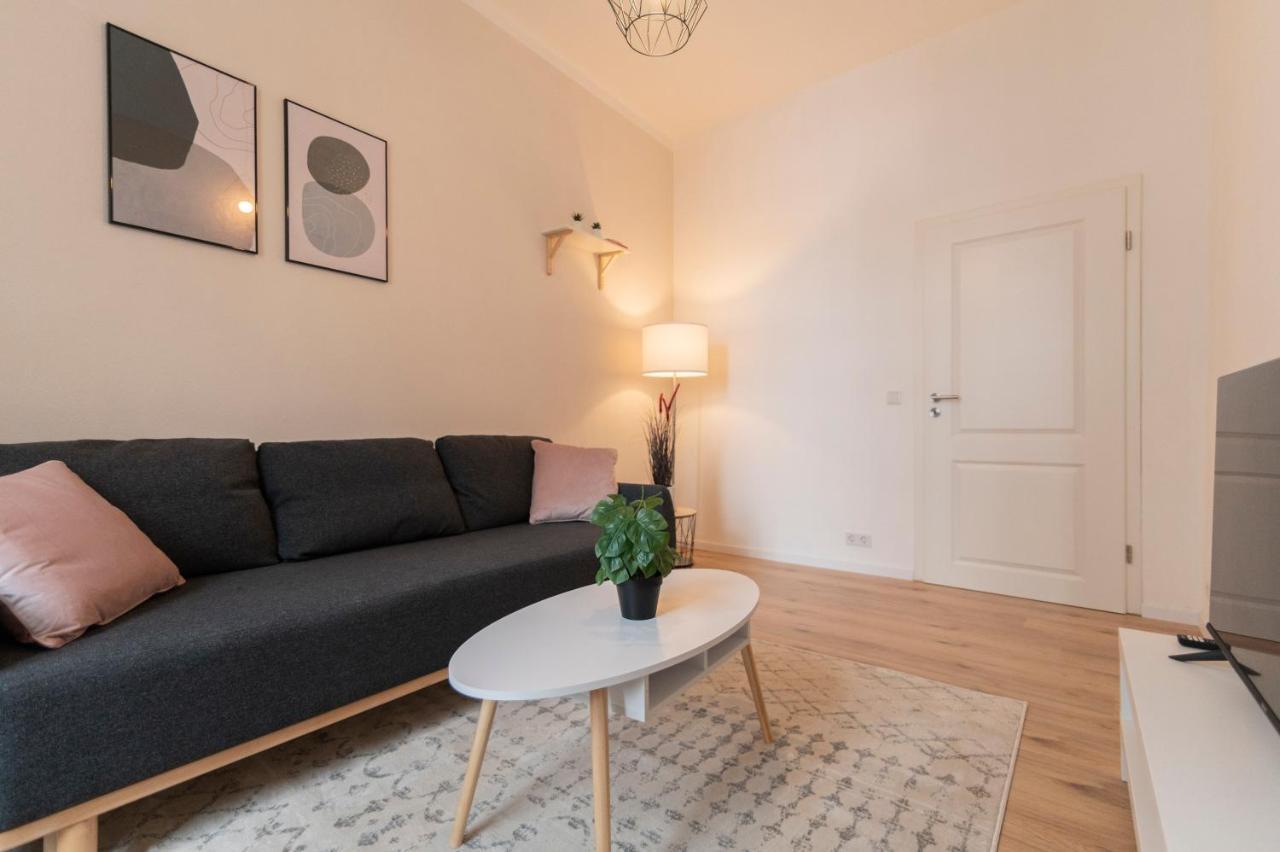 Peter Apartments - Premium Wohnung I 95Qm I 3 Schlafzimmer I Grosses Bad I Kueche I Wohnzimmer I Tv Fulda Exteriör bild